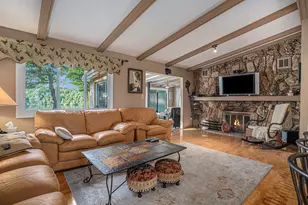 3849 Maple Ln, Berrien Springs, MI 49103 - Photo 9