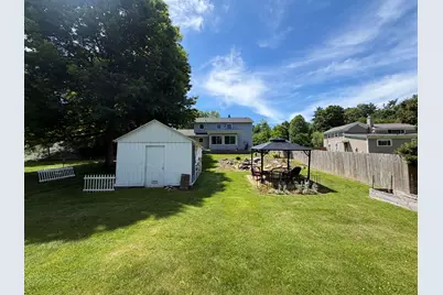 334 Grand Street N, Marshall, MI 49068 - Photo 27
