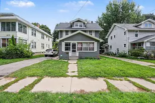 607 S Grinnell St, Jackson, MI 49203 - Photo 1