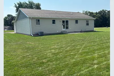604 Hampshire Drive, Sturgis, MI 49091 - Photo 5