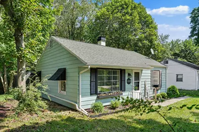 2330 Hillsdale Avenue, Kalamazoo, MI 49006 - Photo 5