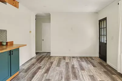2330 Hillsdale Avenue, Kalamazoo, MI 49006 - Photo 11