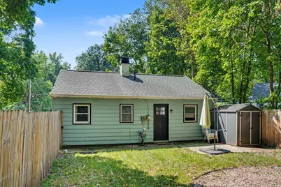 2330 Hillsdale Avenue, Kalamazoo, MI 49006 - Photo 25