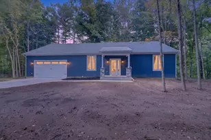 13165 Deer Creek Dr, South Haven, MI 49090 - Photo 1