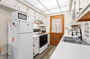 10151 Birch Dr, Riverdale, MI 48877 - Photo 5