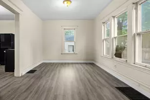 1512 Race St, Kalamazoo, MI 49001 - Photo 7