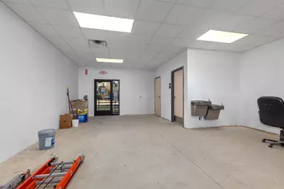 1010 Cesar E. Chavez Avenue SW #2, Grand Rapids, MI 49503 - Photo 11