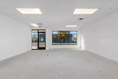1010 Cesar E. Chavez Avenue SW #2, Grand Rapids, MI 49503 - Photo 5