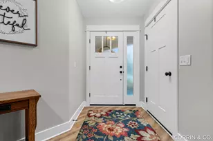 575 Riverbank Cir, Zeeland, MI 49464 - Photo 5