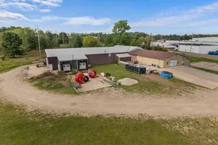 271 Gaige St, Jonesville, MI 49250 - Photo 1