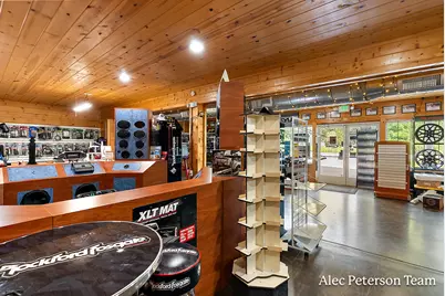 4066 Division Avenue S, Wayland, MI 49348 - Photo 11