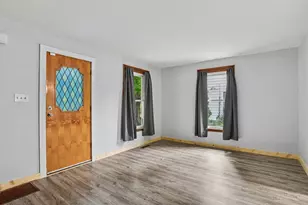 809 Hall St, Albion, MI 49224 - Photo 5