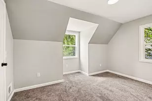 977 Ogden Ave, Benton Harbor, MI 49022 - Photo 9