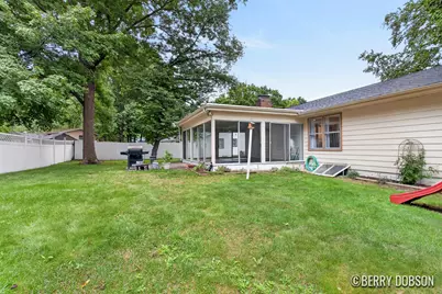 2217 Highlander Drive SE, Kentwood, MI 49508 - Photo 7