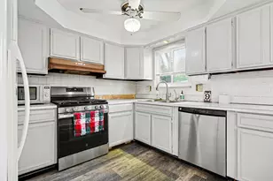 9 Edison Ave, Ypsilanti, MI 48197 - Photo 9