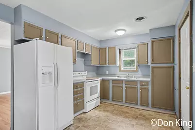 3717 Ivy Drive NE, Grand Rapids, MI 49525 - Photo 7