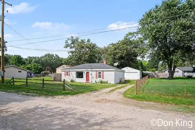 3717 Ivy Drive NE, Grand Rapids, MI 49525 - Photo 3