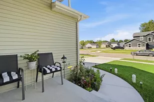 1530 Thimbleberry Ln, Holt, MI 48842 - Photo 21