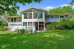 5953 Pokagon Rd, Berrien Springs, MI 49103 - Photo 1