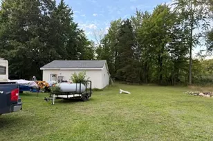 16380 Ritchie Ave NE, Sand Lake, MI 49343 - Photo 9