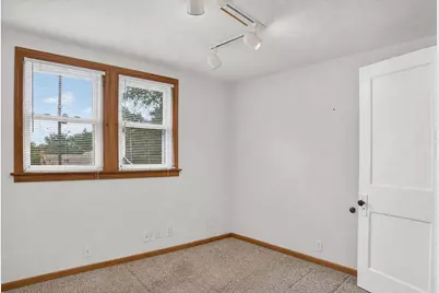 320 W Elizabeth Street, Stockbridge, MI 49285 - Photo 33