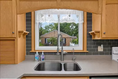 320 W Elizabeth Street, Stockbridge, MI 49285 - Photo 19