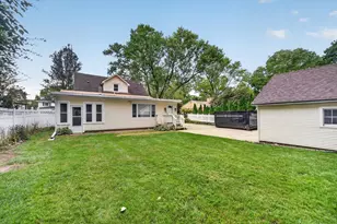320 W Elizabeth St, Stockbridge, MI 49285 - Photo 7