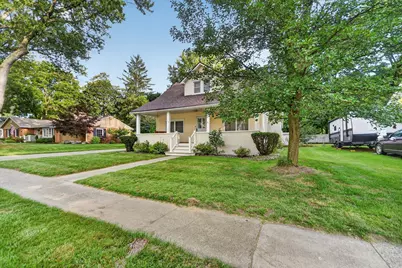 320 W Elizabeth Street, Stockbridge, MI 49285 - Photo 3