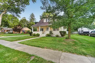 320 W Elizabeth St, Stockbridge, MI 49285 - Photo 3