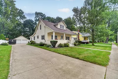 320 W Elizabeth Street, Stockbridge, MI 49285 - Photo 1