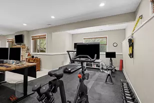 2077 W Glen Ct, Norton Shores, MI 49441 - Photo 39