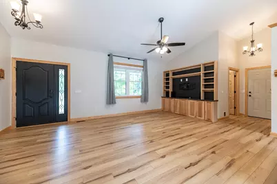 58505 Co Rd 657, Mattawan, MI 49071 - Photo 9