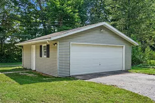 410 N Bluff St, Berrien Springs, MI 49103 - Photo 31