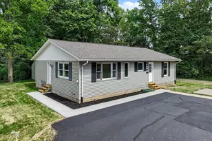 410 N Bluff St, Berrien Springs, MI 49103 - Photo 7