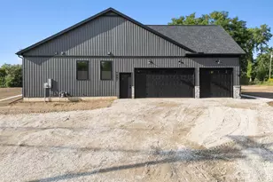 7997 Bergin Rd, Howell, MI 48843 - Photo 43
