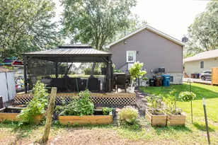 3323 Fourth St, Monroe, MI 48162 - Photo 29
