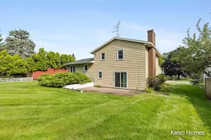 1704 Millbank St SE, Grand Rapids, MI 49508 - Photo 21