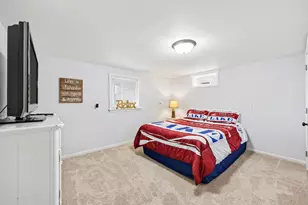 124 Claremont Cir, Brooklyn, MI 49230 - Photo 17