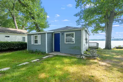 1078 N Eagle Lake Drive, Kalamazoo, MI 49009 - Photo 3
