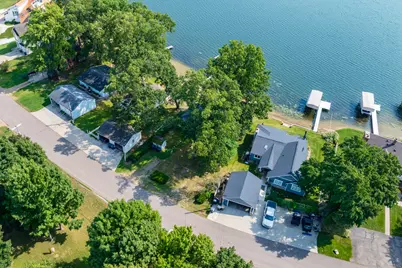 1078 N Eagle Lake Drive, Kalamazoo, MI 49009 - Photo 27