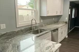 1616 Genesee Dr, Royal Oak, MI 48073 - Photo 37