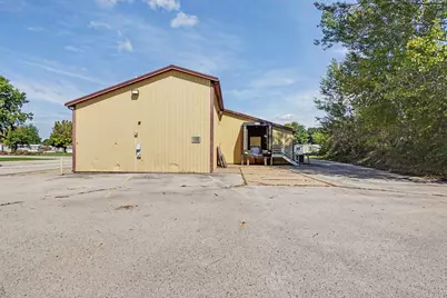 1230 W Locust Street, Fremont, MI 49412 - Photo 17