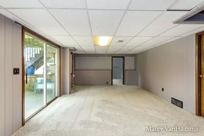 1151 Brownell Street SE, Grand Rapids, MI 49508 - Photo 17
