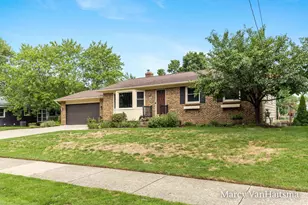 1151 Brownell St SE, Grand Rapids, MI 49508 - Photo 3