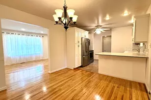 30215 Stockton Ave, Farmington Hills, MI 48336 - Photo 7