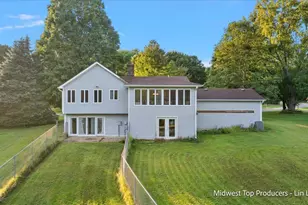 11152 Southbrook Dr, Ceresco, MI 49033 - Photo 13