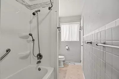 284 W Morgan Avenue W, Battle Creek, MI 49037 - Photo 13