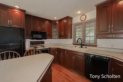 6256 Springmont Drive #39, Hudsonville, MI 49426 - Photo 7