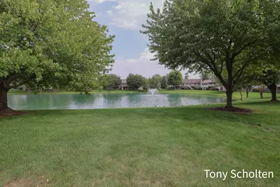 6256 Springmont Drive #39, Hudsonville, MI 49426 - Photo 5
