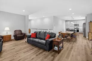 556 N Shore Dr, South Haven, MI 49090 - Photo 5